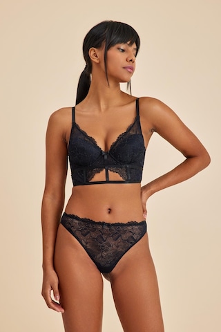 Amarelle Roma Siyah Dantelli Slip Külot Siyah