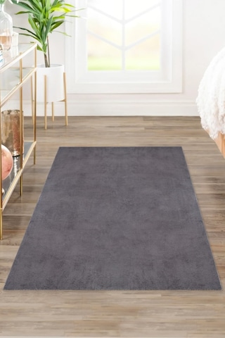 Comfort Ponpon Saçaklı Peluş Halı Antrasit Antrasit Düz Overloklu