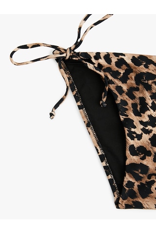 Koton Yanları İpli Leopar Desenli Bikini Altı Kahverengi Desenli 5sak00248mm Kahverengi Desenli