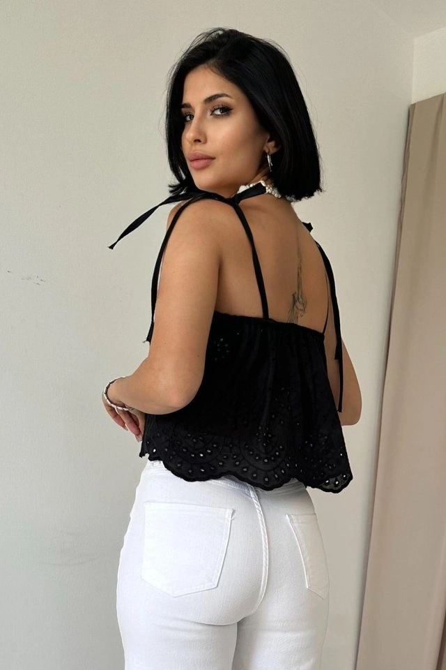 Emh Store Siyah Bağcıklı Brode Bluz Siyah