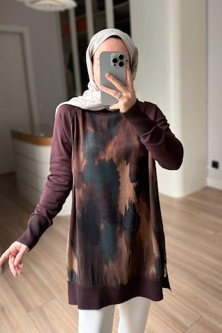 Kahijab Yan Fermuarlı Desenli Boğazlı Merserize Tunik - Kahverengi
