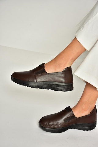 Fox Shoes T555082003 Kahverengi Hakiki Deri Comfort Ortopedik Taban Kadın Ayakkabı Kahverengi-hakiki Deri