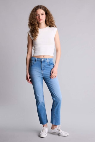 Defacto Crop Flare Fıt Yüksek Bel Kısa Paça Bilek Boy Jean Yıkamalı Pantolon H1665ax26smnm39 Mavi-nm39