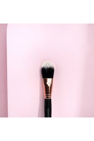 Brushworks Foundation Brush Sıvı Ve Toz Fondöten İçin Yüksek Kaliteli Fırça