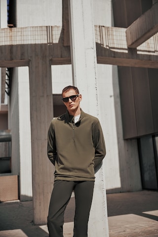 George Henry Anti-pilling Tüylenme Yapmayan Standart Fit Bato Yaka Soğuk Geçirmez Sweatshirt Polar Haki
