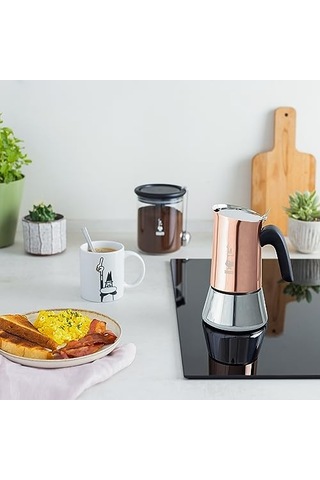 Bialetti - Venus: 4 Cups Ocak Üstü Espresso Pişirici - 170ml - Kahverengi, Gümüş Renk - Paslanmaz Çelik Gövde - Patentli Güvenlik Valfi - Tüm Ocak Türleri İçin Uygundur İndüksiyon Dahil