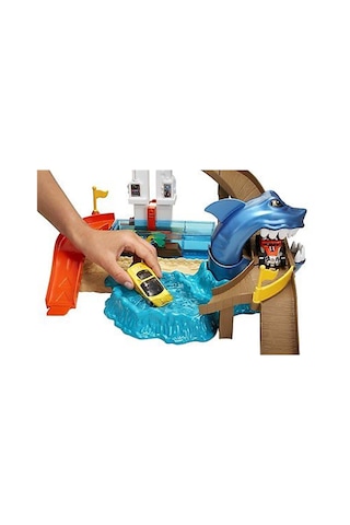 Hot Wheels BGK04 Renk Değiştıren Araçlar Sharky