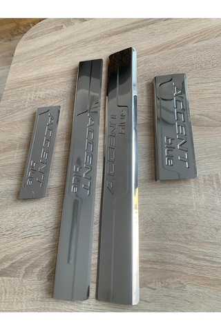 Hyundaı Blue Krom Kapı Eşiği 2011ve Sonrası Blue Yazılı Paslanma