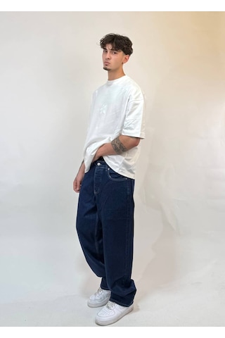 Zaee Star Baskılı Oversize Tişört Beyaz