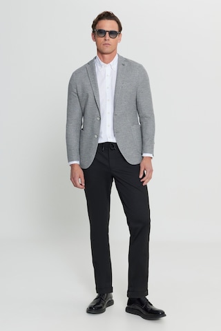 AC&Co / Altınyıldız Classics Erkek Grı 360 Her Yöne Esneyen Slim Fit Dar Kesim Mono Yaka Armürlü Torba Cepli Blazer Ceket Gri