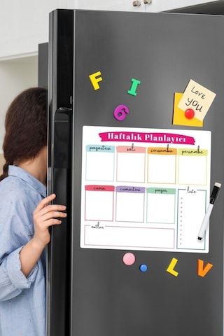 Haftalık Magnet Planlayıcı Silinebilir Mıknatıslı Yazı Tahtası 3 Adet Kalem Hediyeli 30 x 30 CM