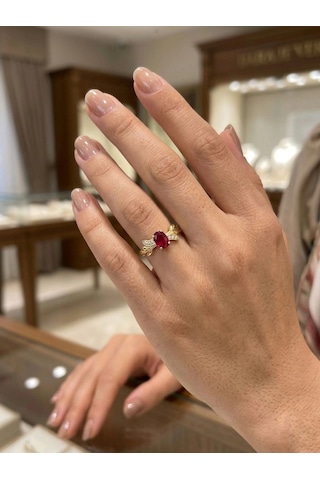 14 Ayar Altın Pembe Taşlı Yüzük 1106