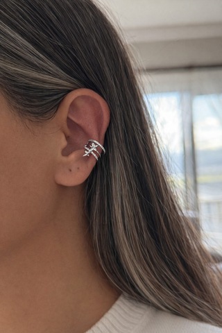 Silver Zarif Taşlı 3 Sıra Görünümlü Kelebekli Earcuff Kıkırdak Küpe -kararma Yapmaz- Gümüş