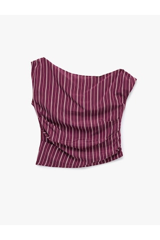 Koton Koton X Melis Ağazat - Viskon Kumaş Düşük Omuz Asimetrik Kesim Çizgili Kolsuz Bluz Bordo Çizgili 6sak30046pw