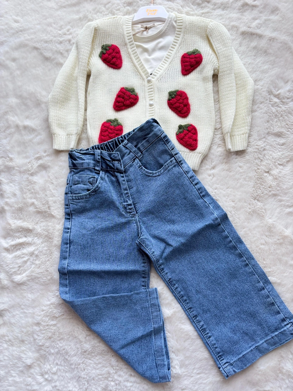 Triko Hırkalı 3 Lü Takım Kırmızı Çilekli Ekru