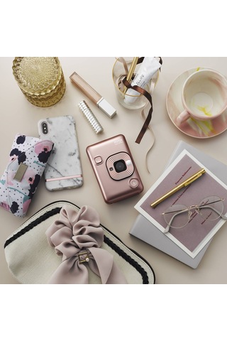 Fujifilm Instax Mini Liplay Hybrid Blush Gold Fotoğraf Makinesi Çantalı Set 3