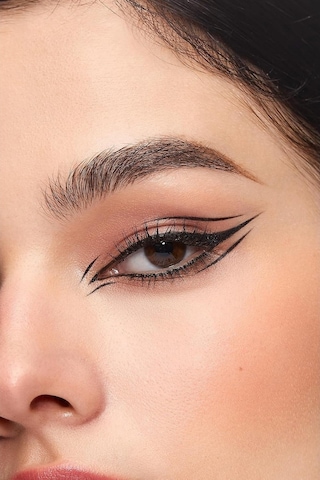Sheglam Think Sharp Eyeliner, Siyah, Su Ve Ter Geçirmez, Bulaşmaz
