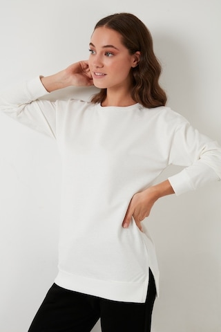 Lela Pamuklu Regular Fit Bisiklet Yaka Basic Bayan Sweat 5863569 Ekru