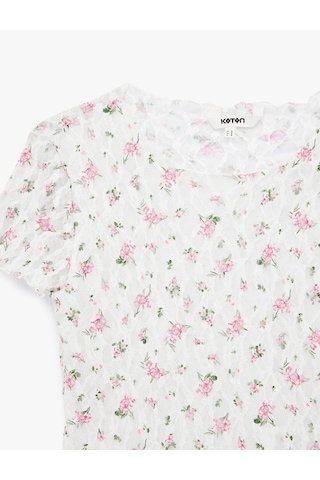 Koton Çiçekli Beyaz Kadın T-shirt 6sak50014uk Beyaz
