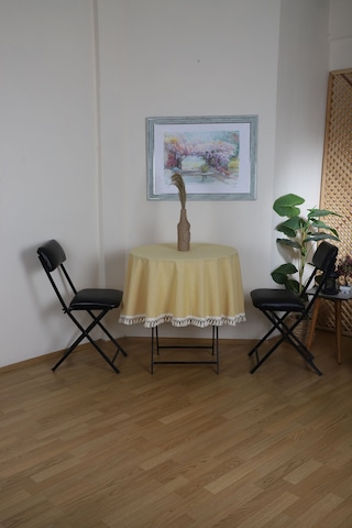 Dnc Home Tekstil  Sarı Keten Ham Ponponlu Yuvarlak Masa Örtüsü