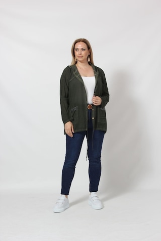 Moda Berray B027h Cebi Pullu Kapüşonlu Gömlek Haki 001