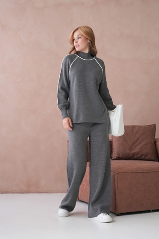 Kadın Dik Yaka Yarım Pat Fermuar Yırtmaçlı Kazak Pantolon İkili Triko Takım Gri