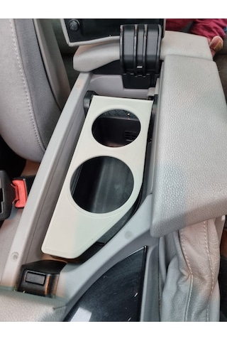 Bmw E60 5 Serisi Orta Konsol Bölmesi