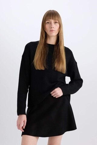 DeFacto A Form Volanlı Triko Mini Etek E5564AX24CWBK81 Siyah