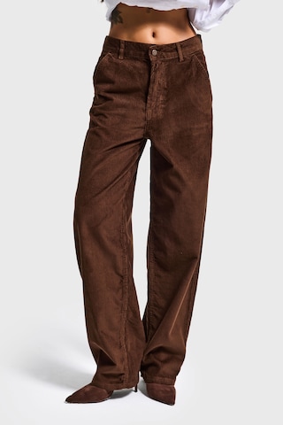 it's basic Kadın Kahverengi 8-26w5-42 Skater Fit Fitilli Velvet Kadife Kumaş Pantolon