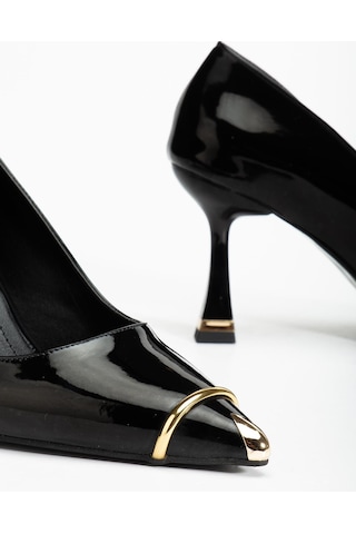 Suins Clove Model Kadın Topuklu Burnu Metal Detaylı Stiletto Ayakkabı Siyah