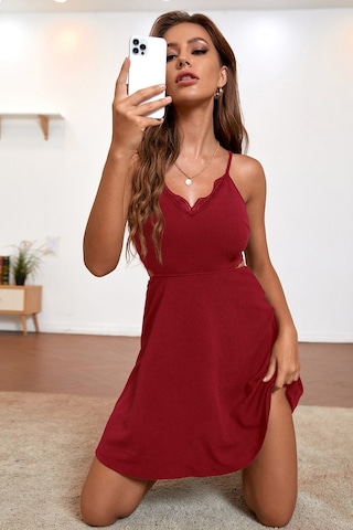 Moda Dua Kadın Bordo İp Askılı, Sırtı Ve Göğsü Dantel Detaylı Şık Gecelik