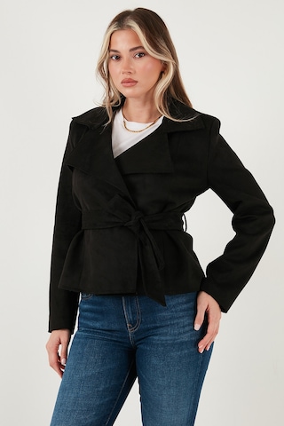 Lela Regular Fit Kruvaze Yaka Kuşaklı Süet Dokulu Bayan Ceket 6839640 Siyah