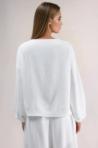 Hiccup Oversize V Yaka Bağlamalı Bluz Tozlu Beyaz