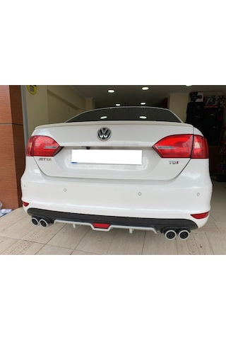 Vw Jetta Mk6 Siyah Difüzör 4 Krom Egzoz Görünümlü Difizör Arka Ek Body Kit 2010-2014