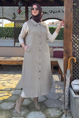 Rabia Şamlı Safir Kapitone Yelek Vizon Çok Renkli