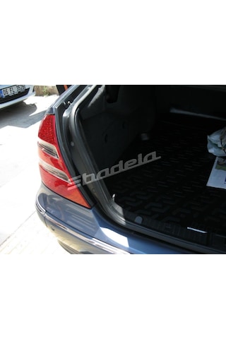 2007 2008 Mercedes E Serisi W211 Bagaj Havuzu Araca Özel Kauçuk