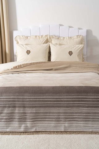 Veloura Bej Çift Kişilik Püsküllü Battaniye Çok Renkli