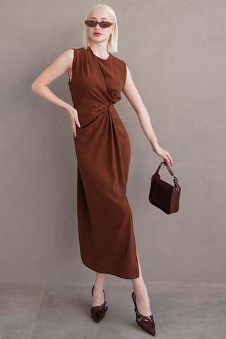 Madmext Kahverengi Bronşlu Midi Boy Kadın Elbise Mg2418 Kahverengi
