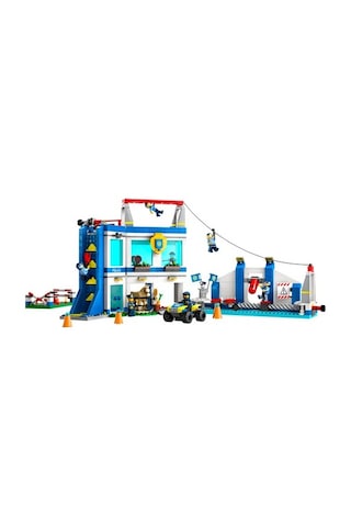 LEGO® City 60372 Polis Eğitim Akademisi 823 Parça