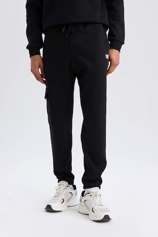 DeFactoFit NBA Brooklyn Nets Jogger Eşofman Altı Standart Fit Cepli Skuba Dalgıç Kumaş Beli Bağcıklı Lastikli Paça D8677AX25SPBK81