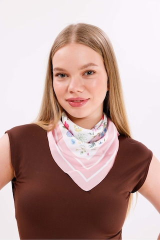 Tarzını Seç Pembe Bahar Model Fular Estascarf 48 X 48 Cm