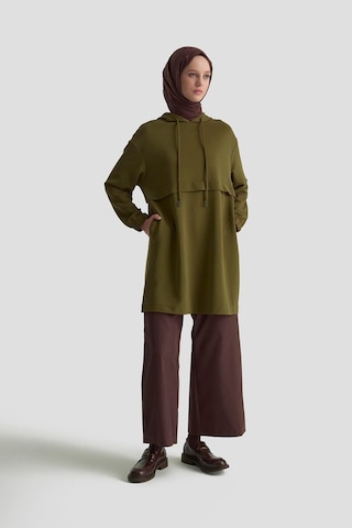 Armine Trend Kapüşonlu Yandan Cepli Kolları Lastikli Fitilli Tunik Yağ Yeşili 25kt462 Yağ Yeşili