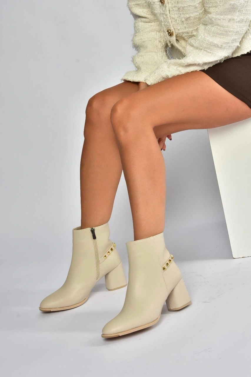 Fox Shoes V848241409 Bej Kalın Topuklu Kadın Bot Bej-suni Deri