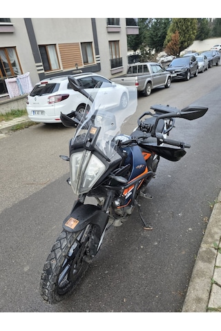 Motocam Ktm 390 Adv Ön Cam 2020-2024 Model 44cm Şeffaf Renkli 3mm Aparatsızdır