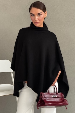 Madmext Siyah Boğazlı Asimetrik Kesim Kadın Panço Mg2901