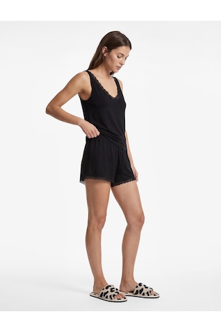 Koton Dantel Detaylı Askılı Şortlu Viskon Kumaş Pijama Takımı Siyah 7wlk90006mk