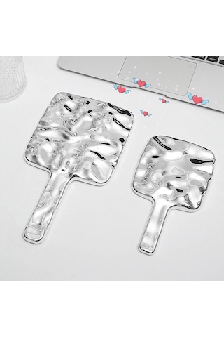 Sıvı Şekil Kare Ayna Mini El Tipi Masaüstü Kozmetik Taşınabilir Makyaj Aynası Seyahat Retro Stil Güzellik Aynası Çanta İçin S