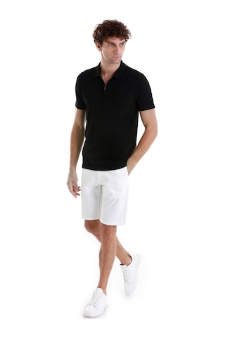 Hatemoğlu Siyah Regular Fit Jakarlı Polo Yaka Fermuarlı Tişört 35362024c014 002 Siyah