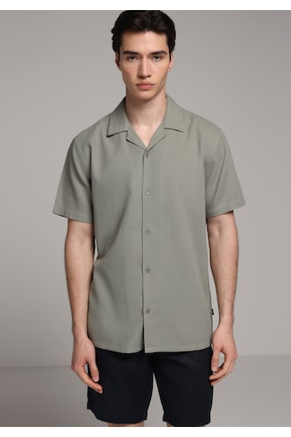 Colin's Colins Regular Fit Apaj Yaka Düz Erkek Yeşil Kısa Kol Gömlek Cl1080094 Q1.v2 Kha Haki