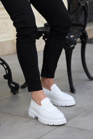 Shoetyle - Beyaz Deri Bağcıksız Erkek Günlük Ayakkabı 101-9069-941 Beyaz